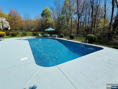 5 Sherwood Court Morris Township NJ 07869