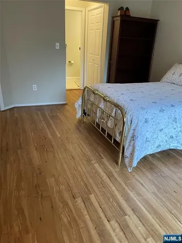 507 Windsor Drive Palisades Park NJ 07650