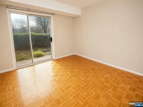 507 Windsor Drive Palisades Park NJ 07650