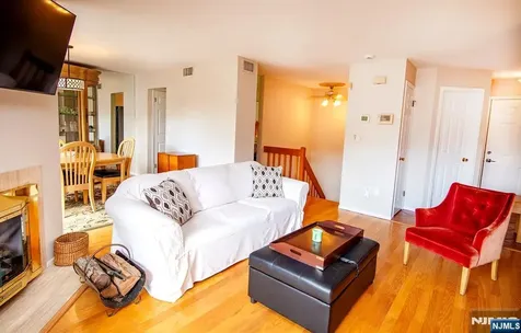 507 Windsor Drive Palisades Park NJ 07650
