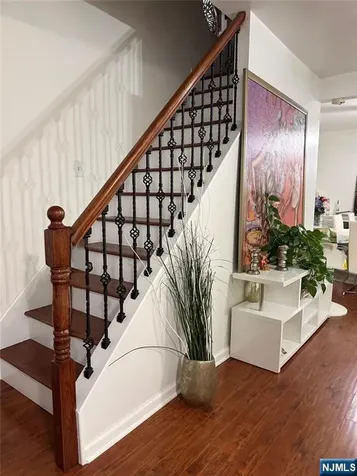 17 Gillies Street Clifton NJ 07013