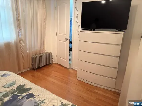 17 Gillies Street Clifton NJ 07013
