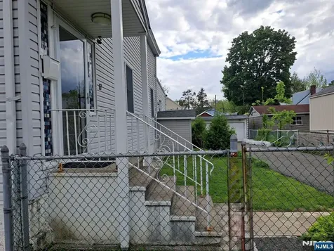 17 Gillies Street Clifton NJ 07013