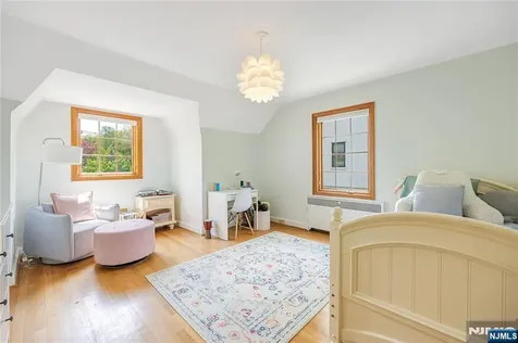 340 Broad Avenue Englewood NJ 07631