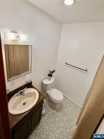 154 Cork Hill Franklin NJ 07416