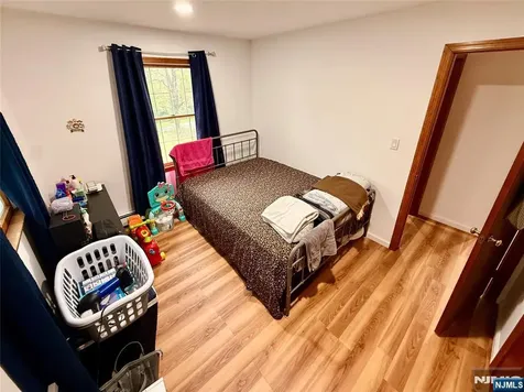 154 Cork Hill Franklin NJ 07416