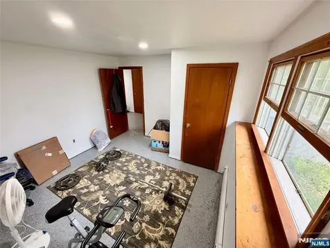 154 Cork Hill Franklin NJ 07416