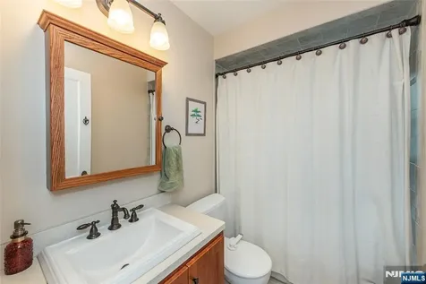 13 Elmwood Terrace Wayne NJ 07470