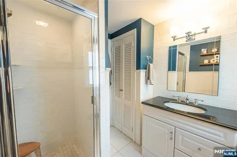 13 Elmwood Terrace Wayne NJ 07470