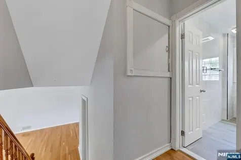 157 Highland Avenue Bergenfield NJ 07621