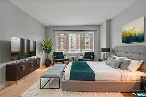 3103 City Place Edgewater NJ 07020