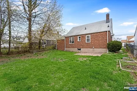 140 Palsa Avenue Elmwood Park NJ 07407