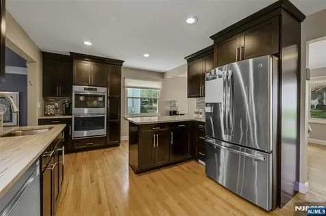 917 E Lawn Drive Teaneck NJ 07666