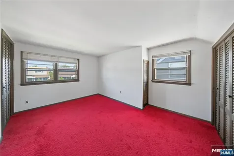 180 Oxford Avenue Saddle Brook NJ 07663