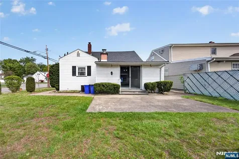 180 Oxford Avenue Saddle Brook NJ 07663