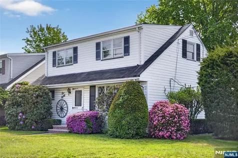 180 Oxford Avenue Saddle Brook NJ 07663