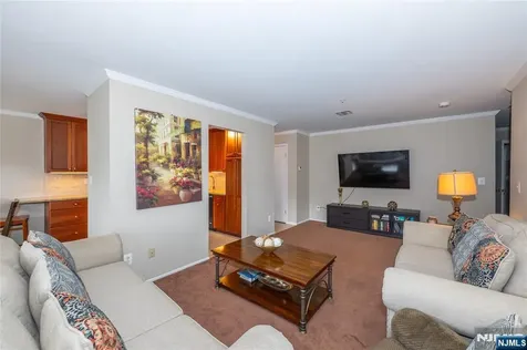 146 E Whisper Way Roxbury Township NJ 07852