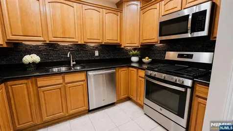 351 S Broad Street Elizabeth NJ 07202