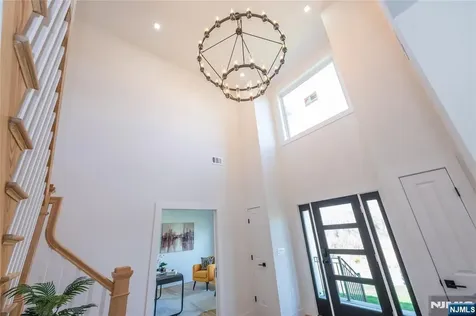 7 Emerald Drive Hardyston NJ 07419