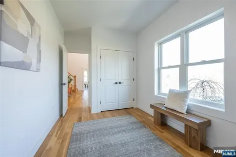 7 Emerald Drive Hardyston NJ 07419
