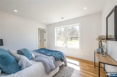 7 Emerald Drive Hardyston NJ 07419