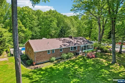 881 Bordentown Avenue South Amboy NJ 08879