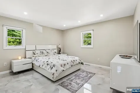 881 Bordentown Avenue South Amboy NJ 08879