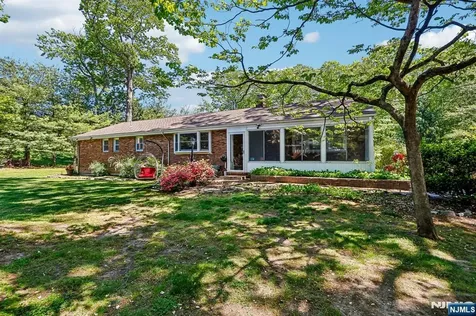 881 Bordentown Avenue South Amboy NJ 08879