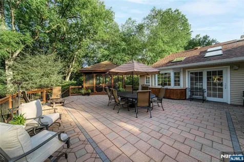 65 Arcadia Court Harrington Park NJ 07640