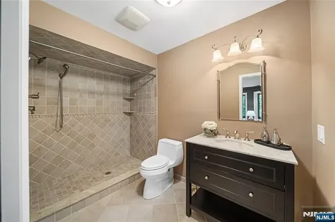 65 Arcadia Court Harrington Park NJ 07640