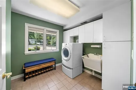 65 Arcadia Court Harrington Park NJ 07640