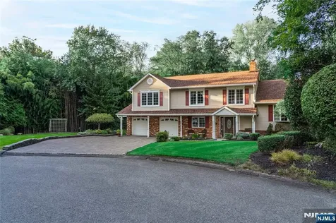 65 Arcadia Court Harrington Park NJ 07640