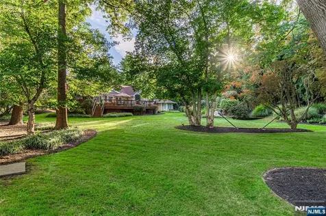 65 Arcadia Court Harrington Park NJ 07640