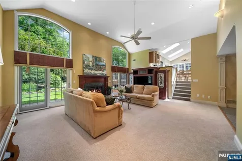 65 Arcadia Court Harrington Park NJ 07640