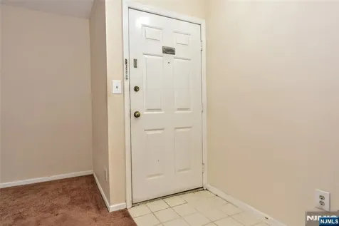 1804 Faulkner Court Mahwah NJ 07430