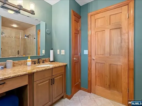 71 Bergen Drive Little Falls NJ 07424