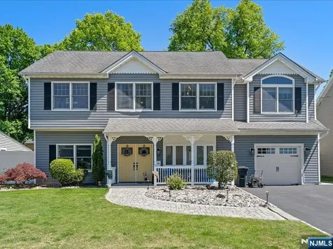 71 Bergen Drive Little Falls NJ 07424