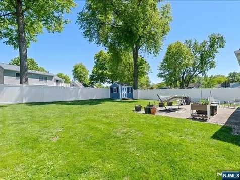 71 Bergen Drive Little Falls NJ 07424