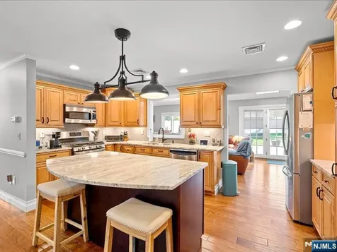 71 Bergen Drive Little Falls NJ 07424