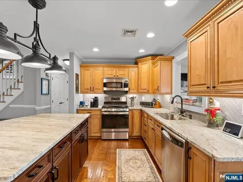 71 Bergen Drive Little Falls NJ 07424