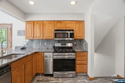 262 Timber Drive Berkeley Heights NJ 07922