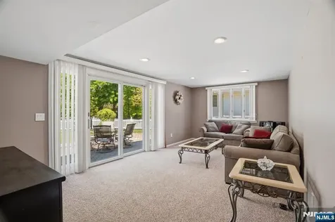 262 Timber Drive Berkeley Heights NJ 07922
