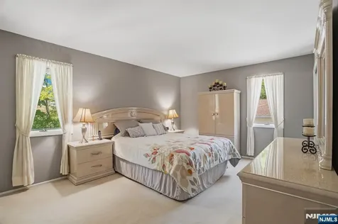 262 Timber Drive Berkeley Heights NJ 07922