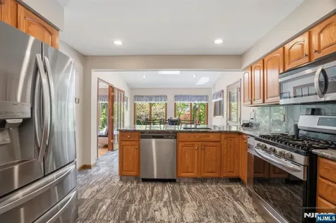 262 Timber Drive Berkeley Heights NJ 07922