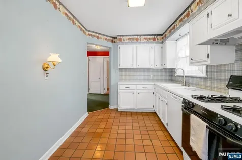 229 Cedar Lane River Vale NJ 07675