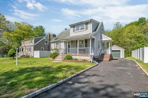 229 Cedar Lane River Vale NJ 07675