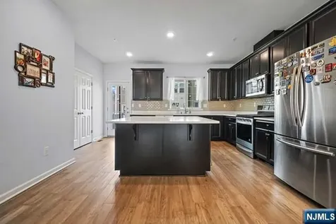 106 Truman Drive Wood Ridge NJ 07075