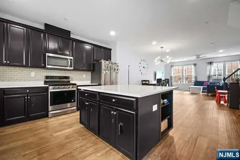 106 Truman Drive Wood Ridge NJ 07075