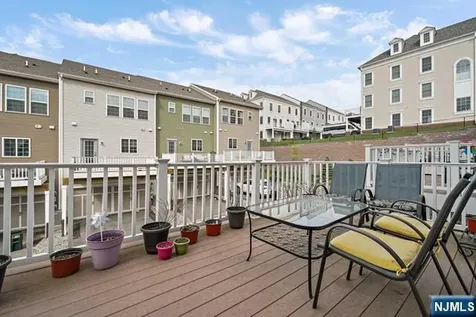 106 Truman Drive Wood Ridge NJ 07075