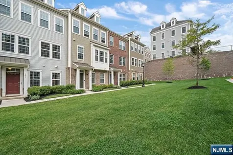 106 Truman Drive Wood Ridge NJ 07075